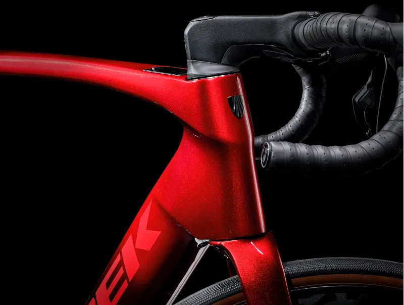 Trek Domane+ SLR 9 Electric Road Bike 2025 in Carbon Red Smoke-8